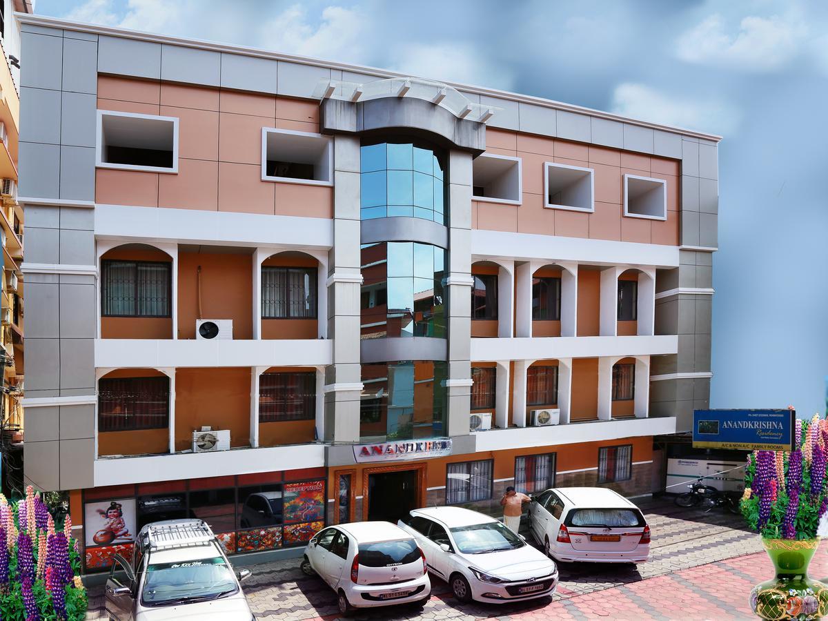 Anandkrishna Residency Hotell Guruvāyūr Exteriör bild