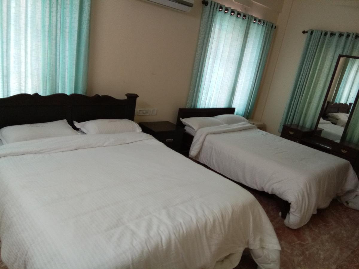 Anandkrishna Residency Hotell Guruvāyūr Exteriör bild